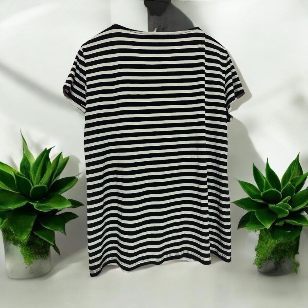 Black and White Striped Women's Top